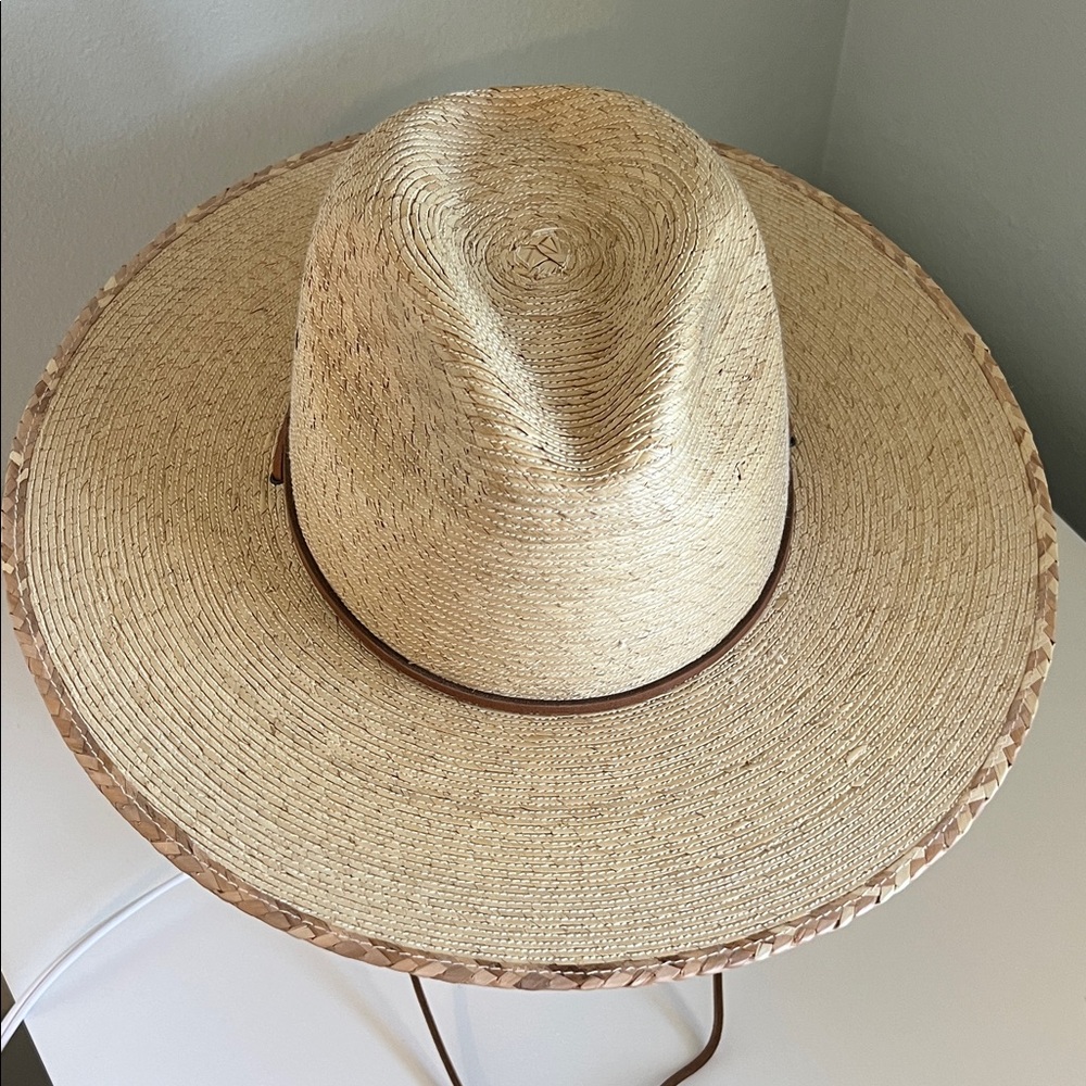 Stylish Tan Straw Hat for Women
